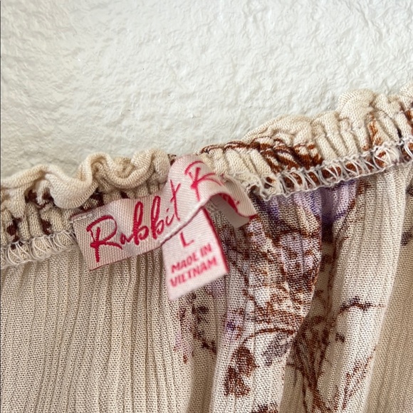 Floral Cream and Purple Women's Top - Picture 5 of 12